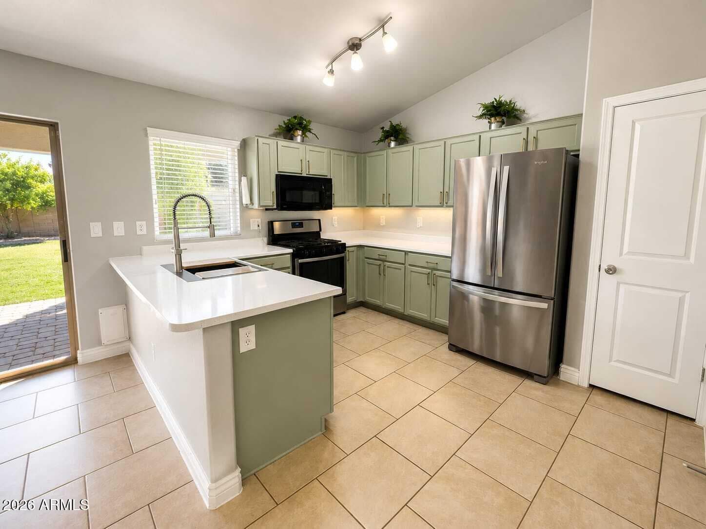 7927 W Watkins Street, Phoenix, AZ 85043 — photo 8 of 19