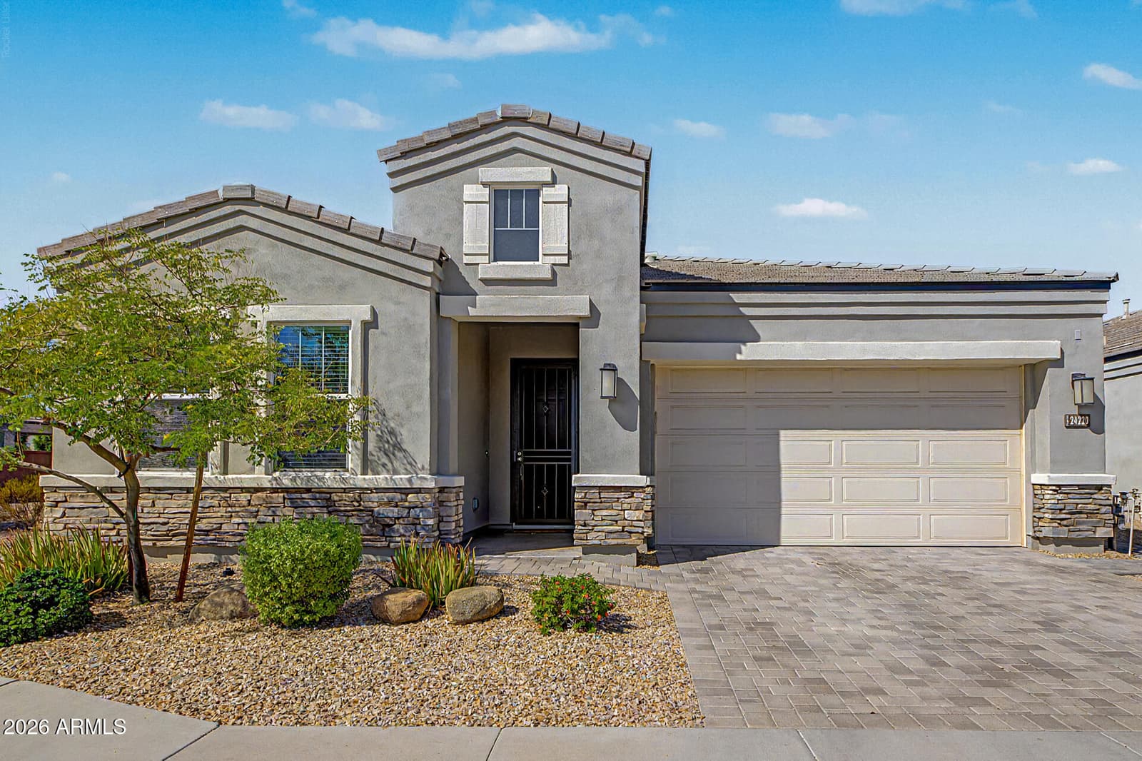 24220 N 21st Place, Phoenix, AZ 85024 — photo 2 of 59