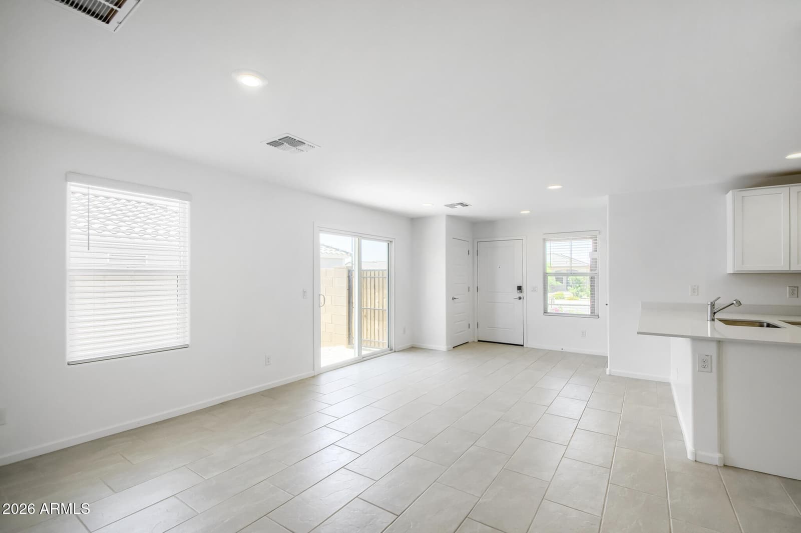 25013 N 174th Lane, Surprise, AZ 85387 — photo 5 of 26