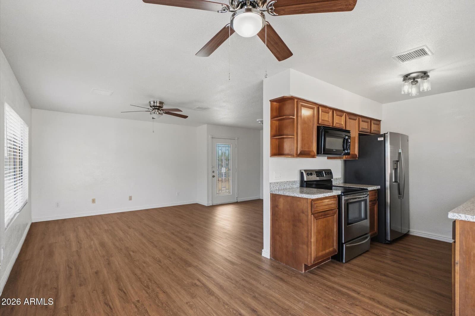 5656 W Alice Avenue, Glendale, AZ 85302 — photo 9 of 20