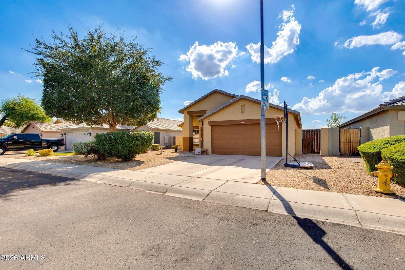 15534 N 136th Lane, Surprise, AZ 85374 — photo 3 of 46