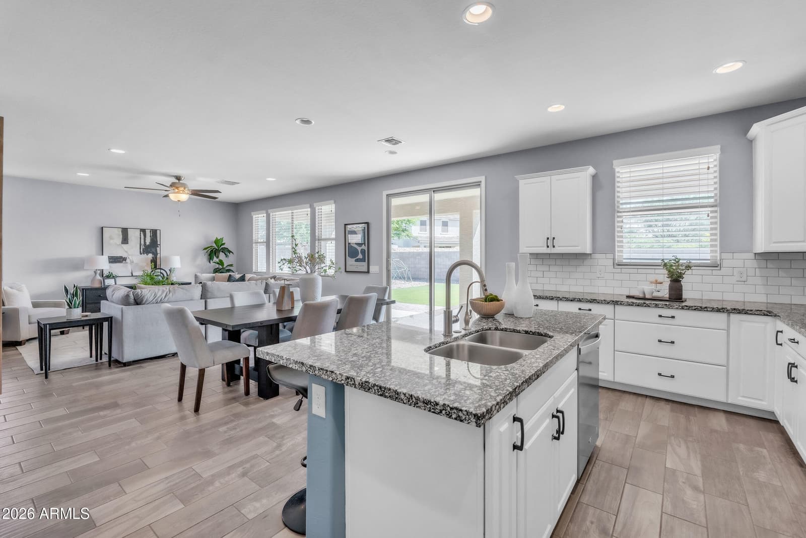 2193 W Kenton Way, San Tan Valley, AZ 85144 — photo 14 of 39