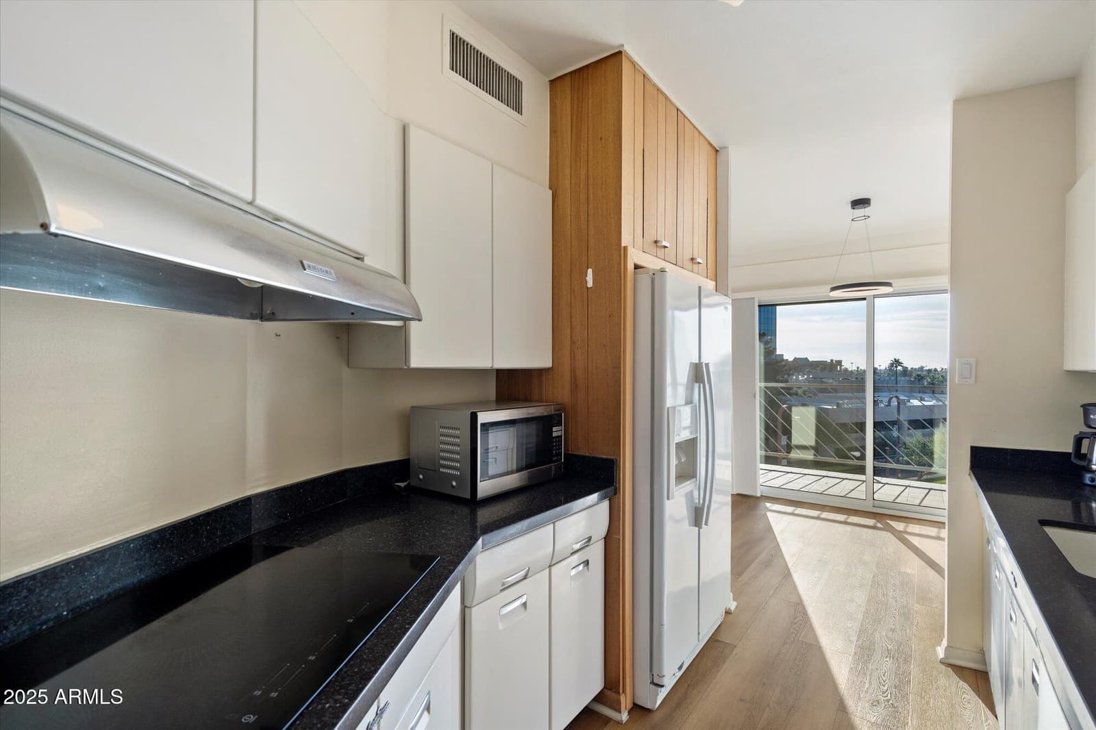 2201 N Central Avenue 5-E, Phoenix, AZ 85004 — photo 15 of 30