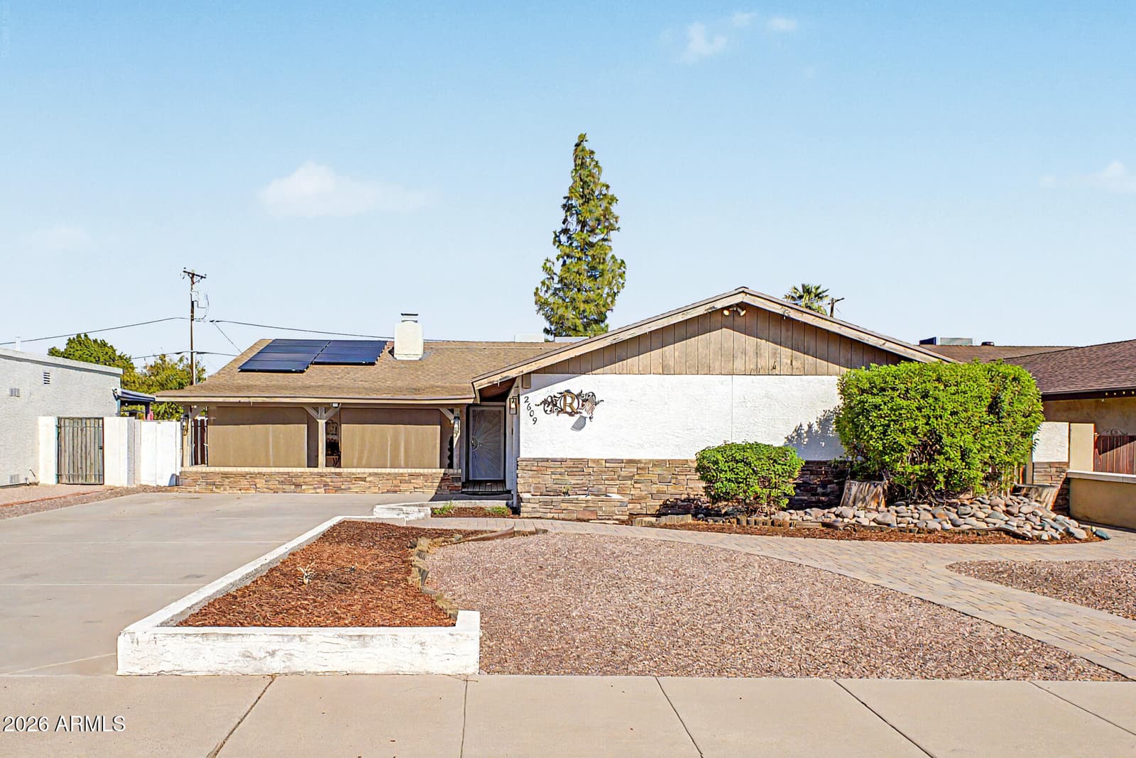 2609 N 49th Place, Phoenix, AZ 85008 — photo 2 of 33