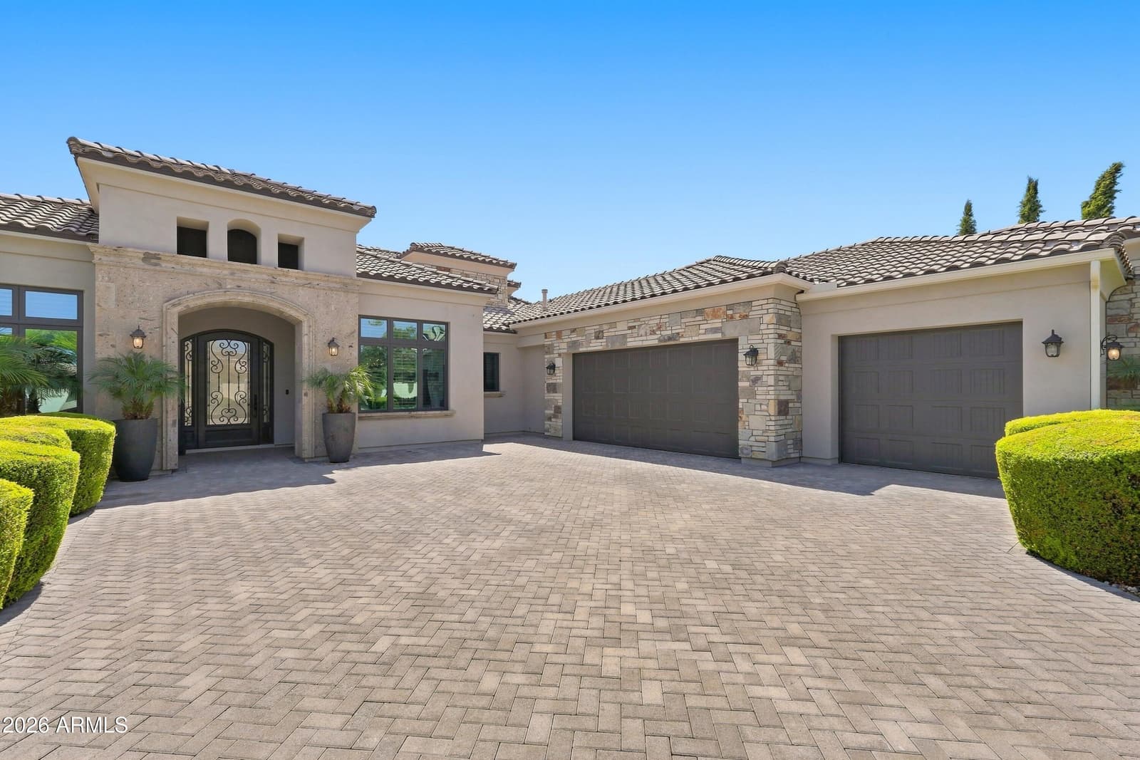 3415 E Aquarius Court, Chandler, AZ 85249 — photo 2 of 49