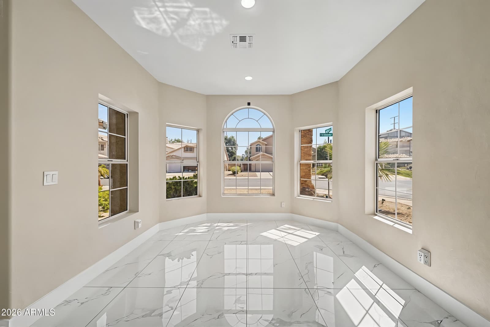 1732 W Commerce Avenue, Gilbert, AZ 85233 — photo 10 of 31