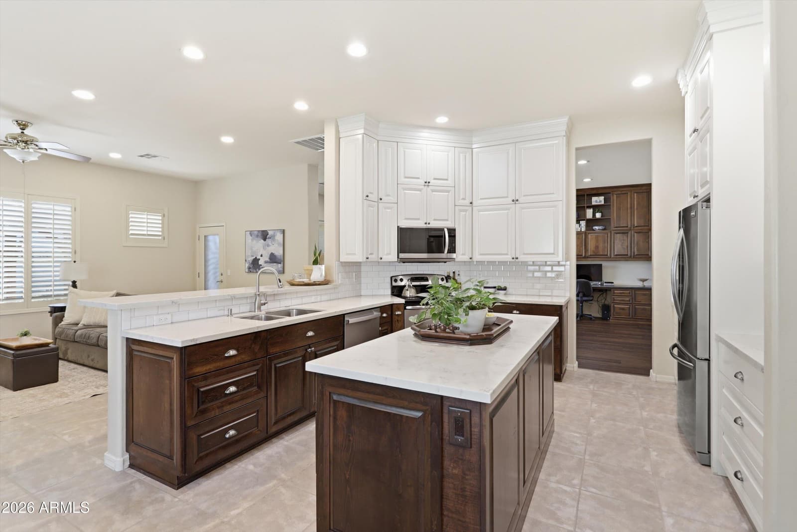 14043 N 90th Drive, Peoria, AZ 85381 — photo 10 of 34