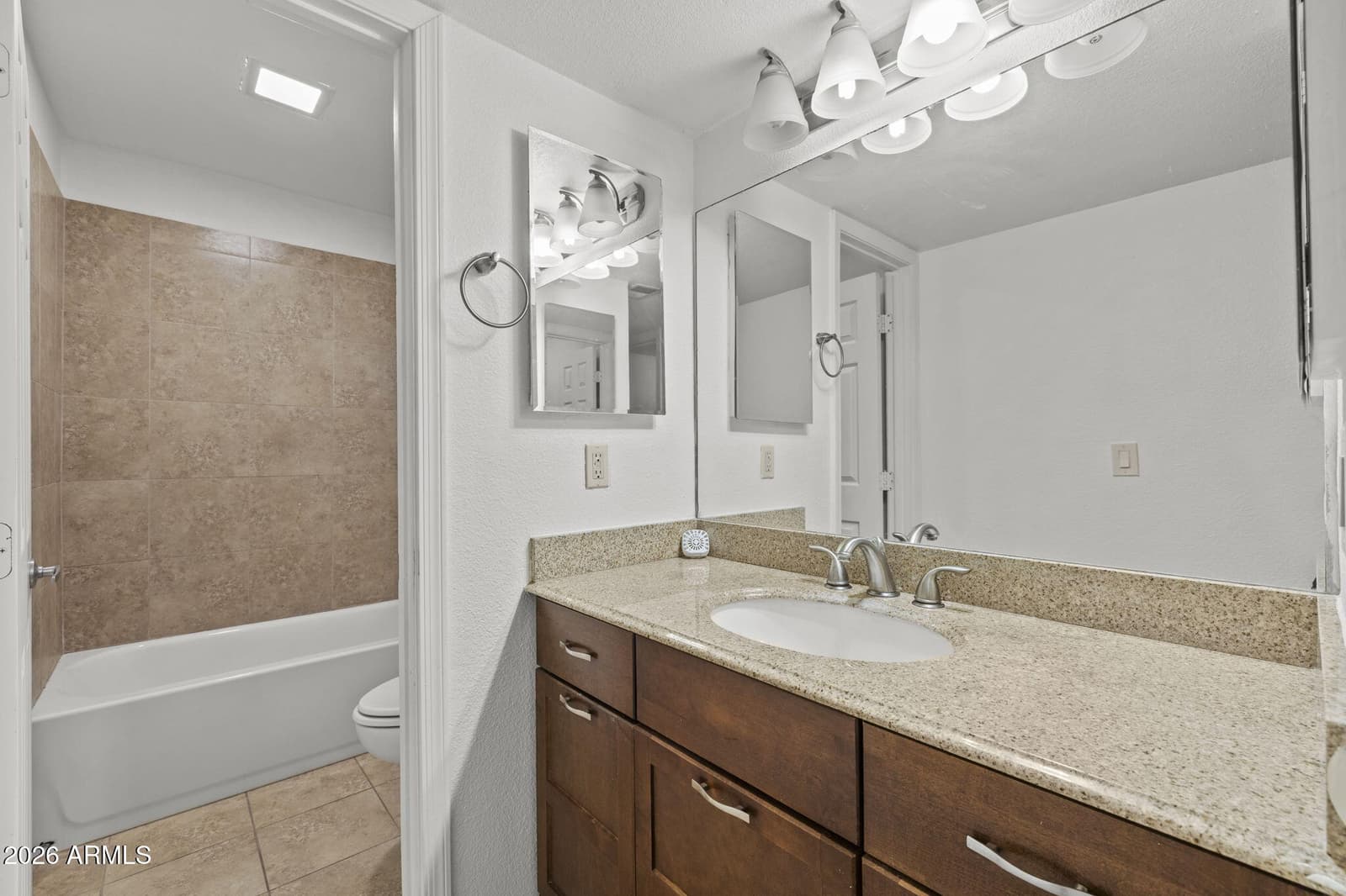 2228 E Campbell Avenue 114, Phoenix, AZ 85016 — photo 19 of 24