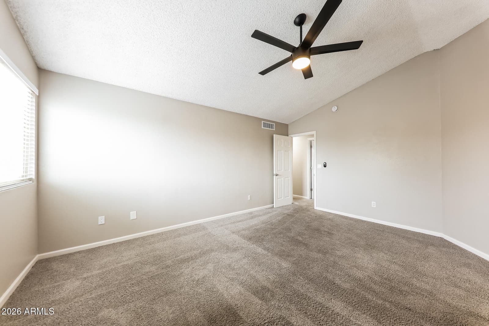 11317 N 92nd Avenue, Peoria, AZ 85345 — photo 10 of 23