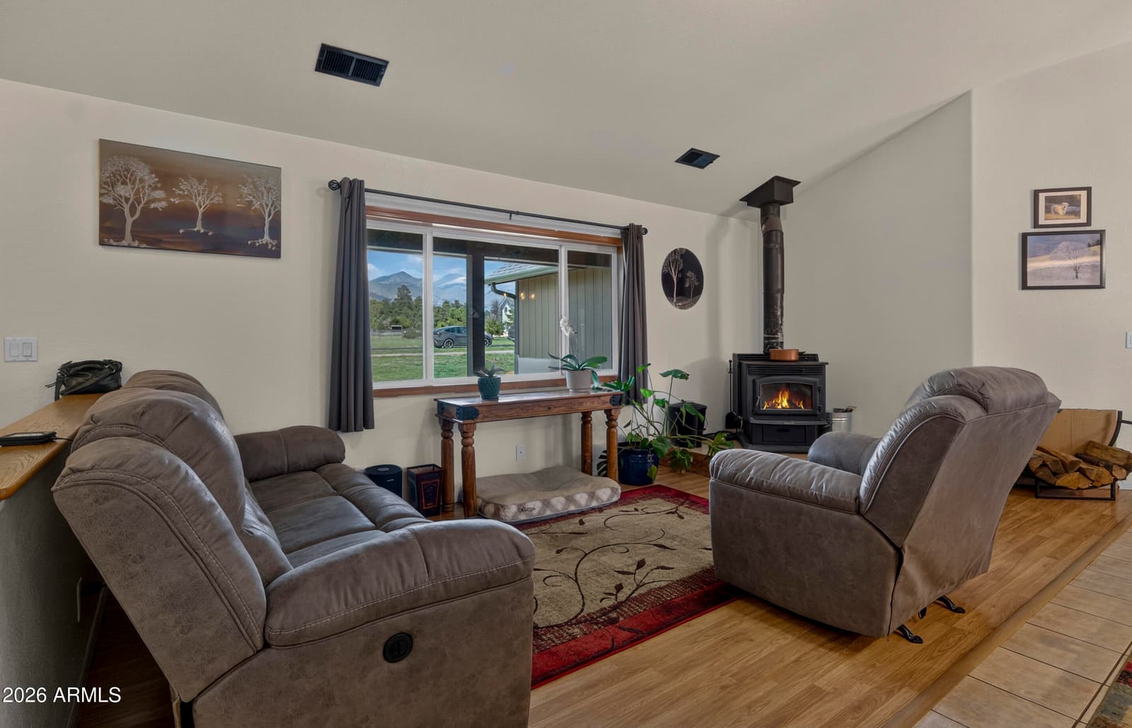 9907 Heritage Drive, Flagstaff, AZ 86004 — photo 6 of 36