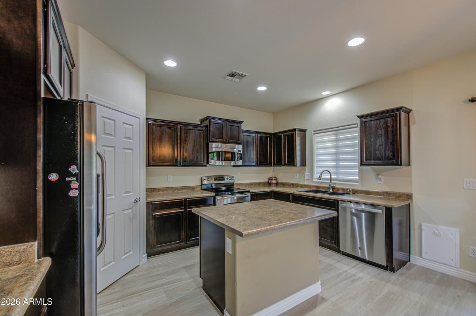 8931 S 57th Drive, Laveen, AZ 85339 — photo 17 of 52