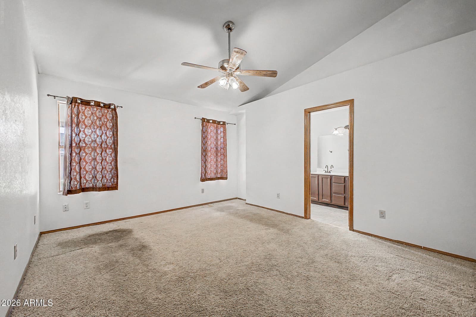 560 S 37th Street, Mesa, AZ 85206 — photo 11 of 20