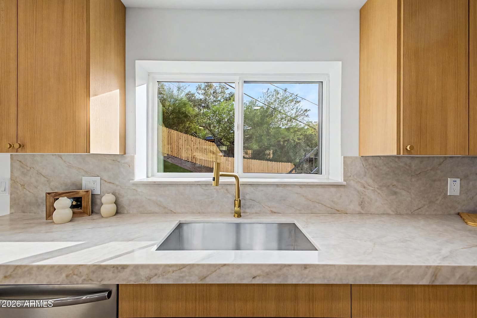 1315 E Echo Lane, Phoenix, AZ 85020 — photo 23 of 93