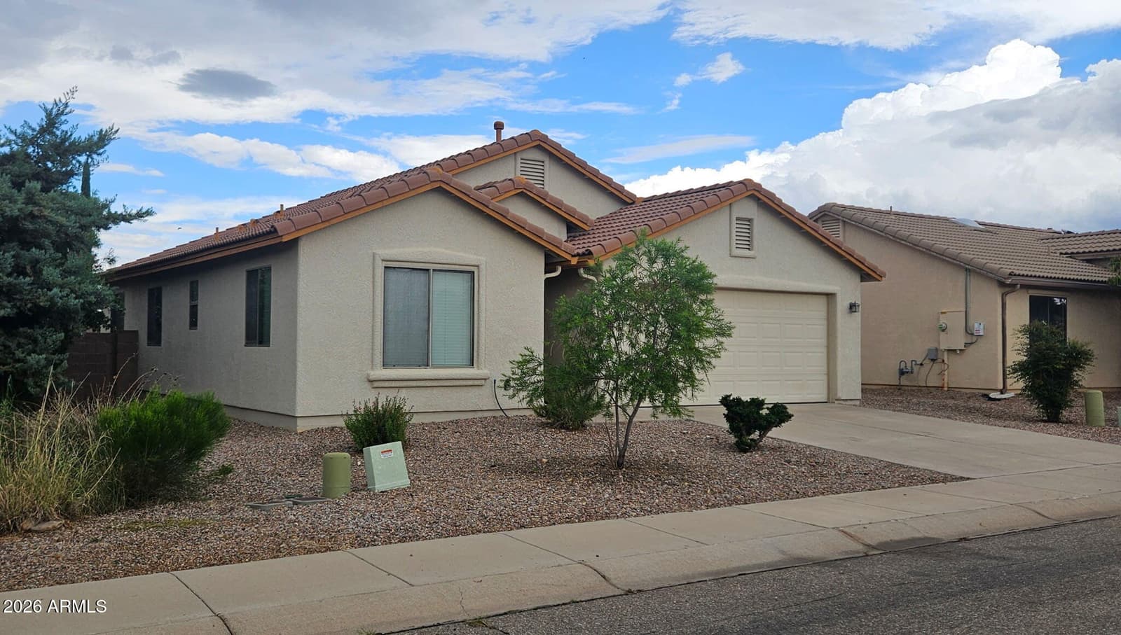 1611 Ironmaster Street, Sierra Vista, AZ 85635 — photo 2 of 30