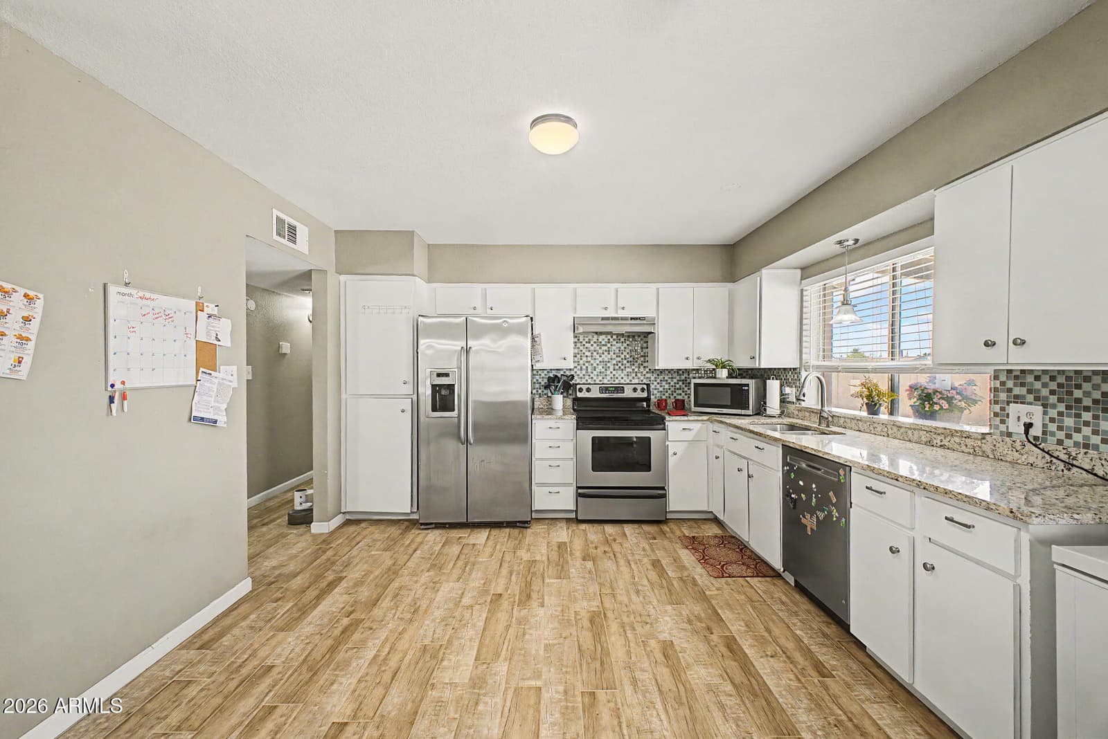 4218 N 82nd Drive, Phoenix, AZ 85033 — photo 16 of 36