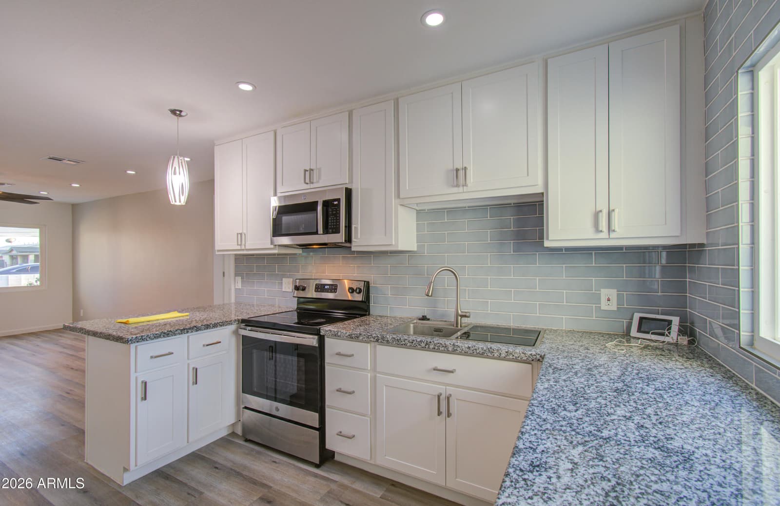 2030 W Monte Vista Road, Phoenix, AZ 85009 — photo 13 of 43
