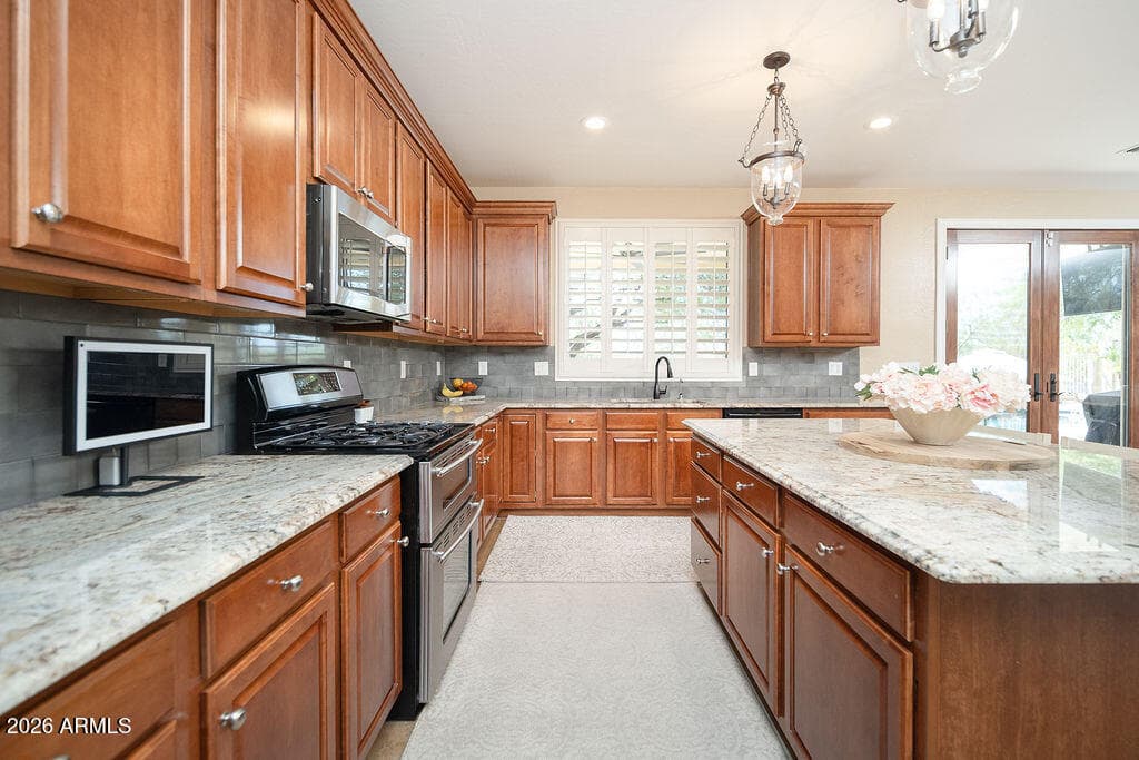 4215 E Desert Forest Trail, Cave Creek, AZ 85331 — photo 10 of 48