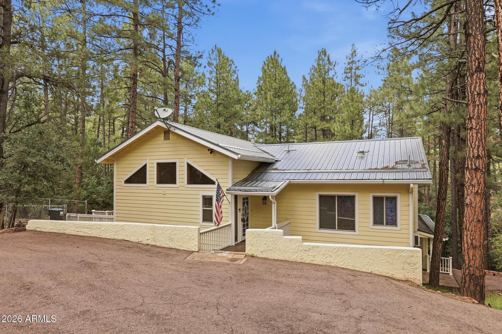6870 W Robbin Lane, Pine, AZ 85544 — photo 2 of 40