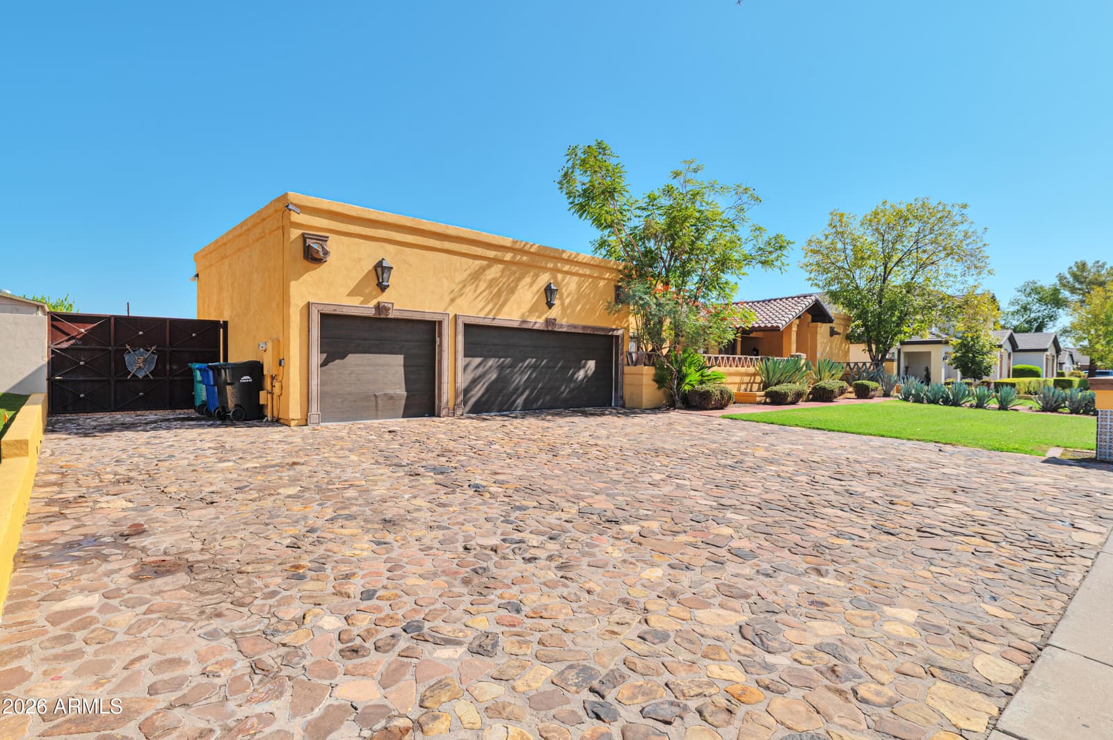 1626 E Mallory Street, Mesa, AZ 85203 — photo 2 of 15