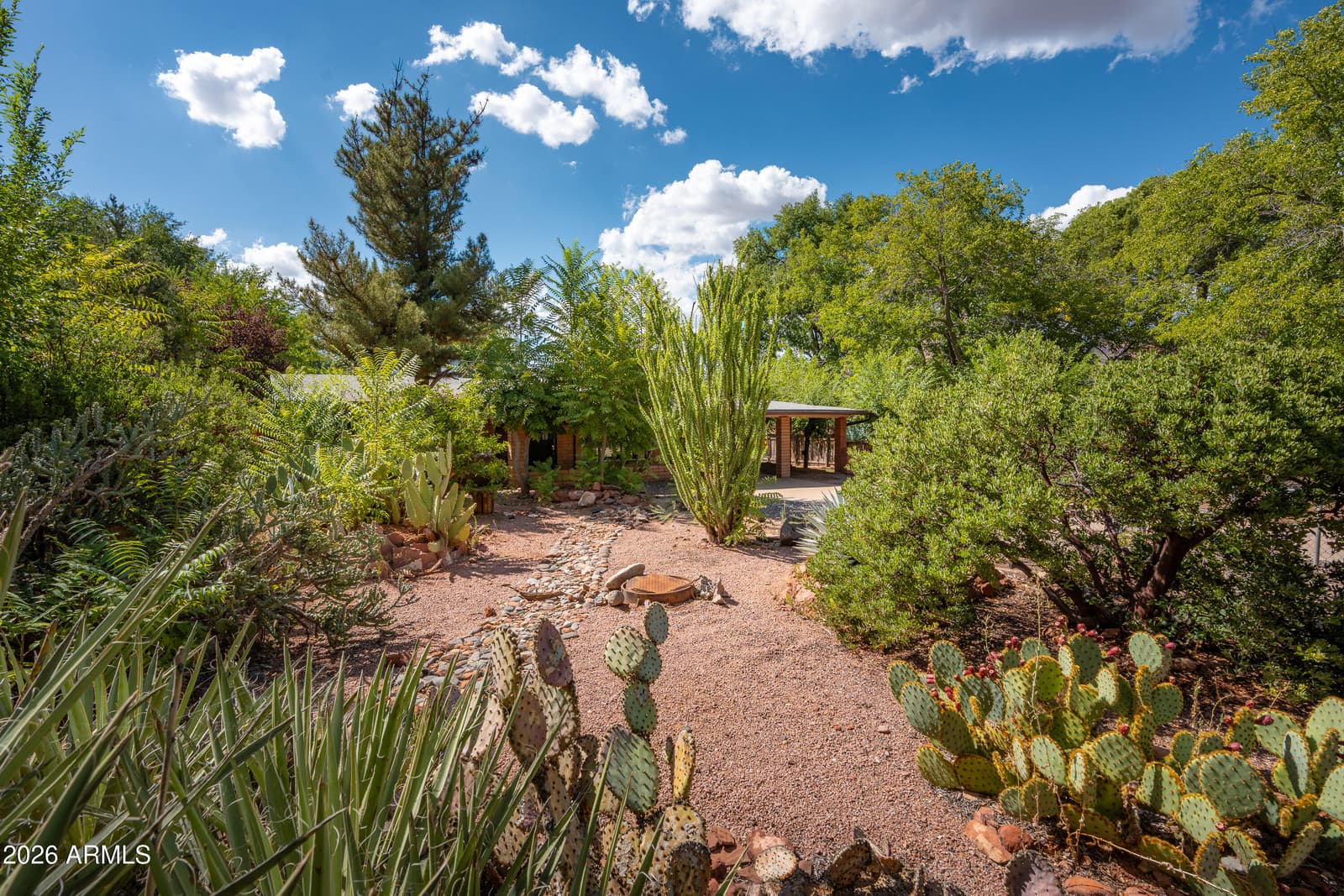 195 Birch Boulevard, Sedona, AZ 86336 — photo 9 of 37