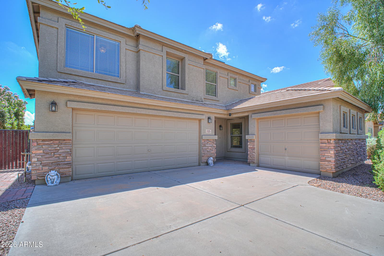 1325 E Brent Court, Casa Grande, AZ 85122 — photo 4 of 44