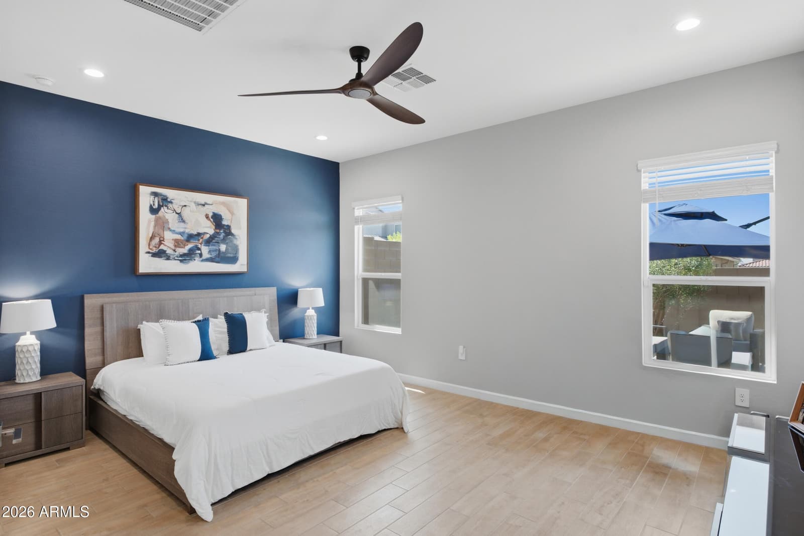 6035 E Quail Avenue, Phoenix, AZ 85054 — photo 13 of 47