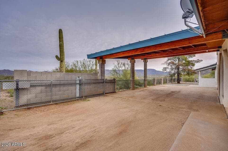 43950 N 11th Avenue, New River, AZ 85087 — photo 9 of 44