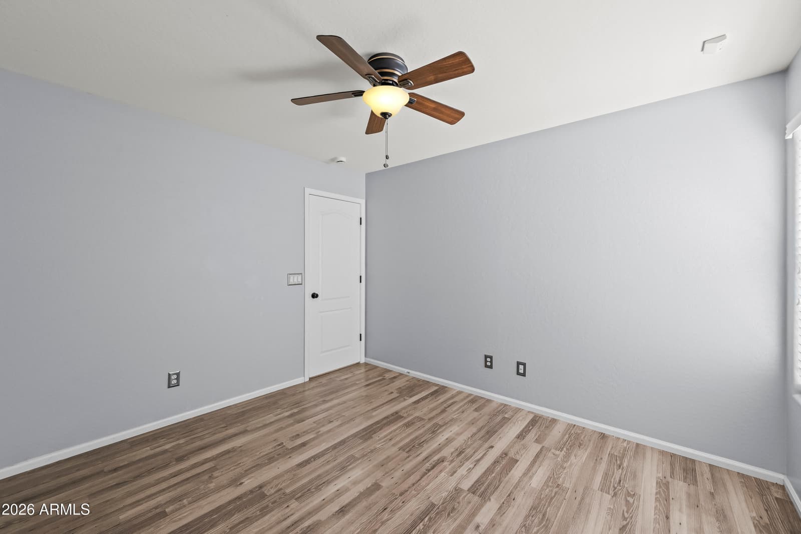 23221 N 40th Way, Phoenix, AZ 85050 — photo 14 of 32
