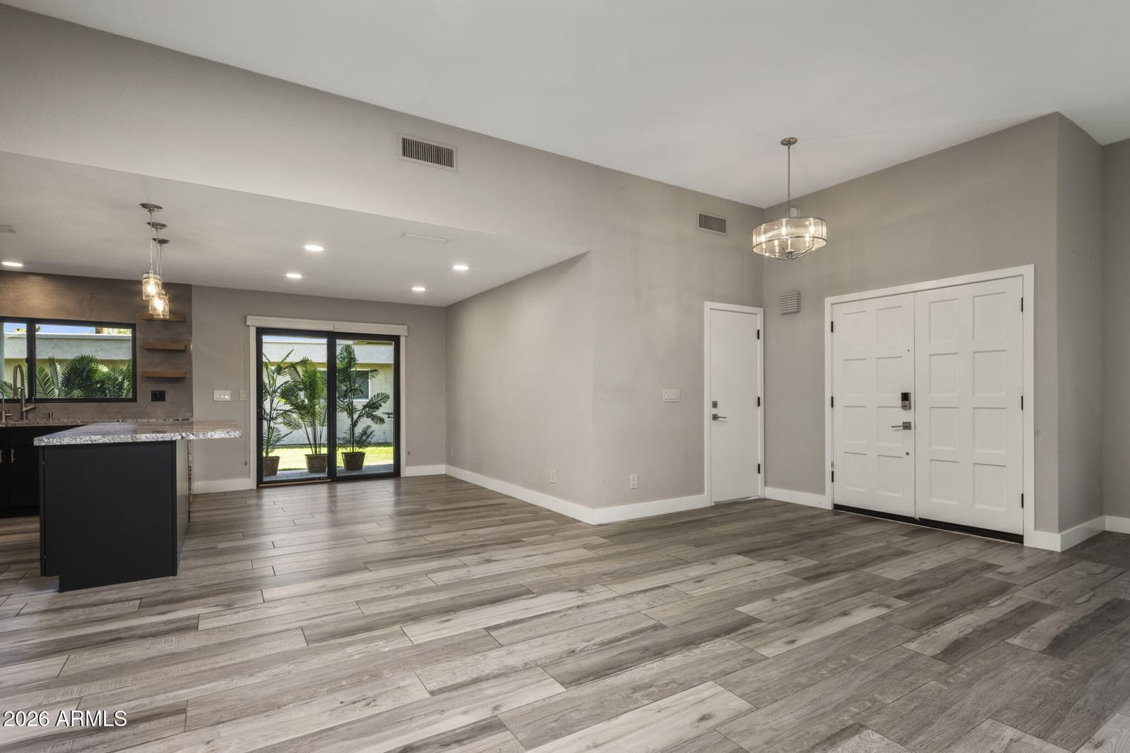 8037 N Via Palma, Scottsdale, AZ 85258 — photo 2 of 28