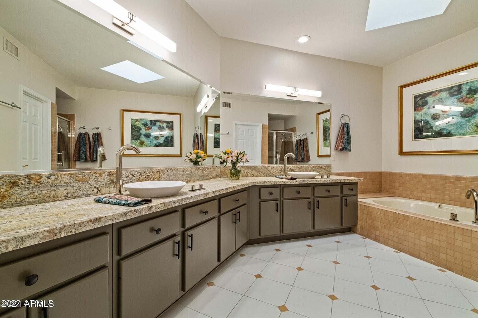 7272 E Gainey Ranch Road 43, Scottsdale, AZ 85258 — photo 19 of 40