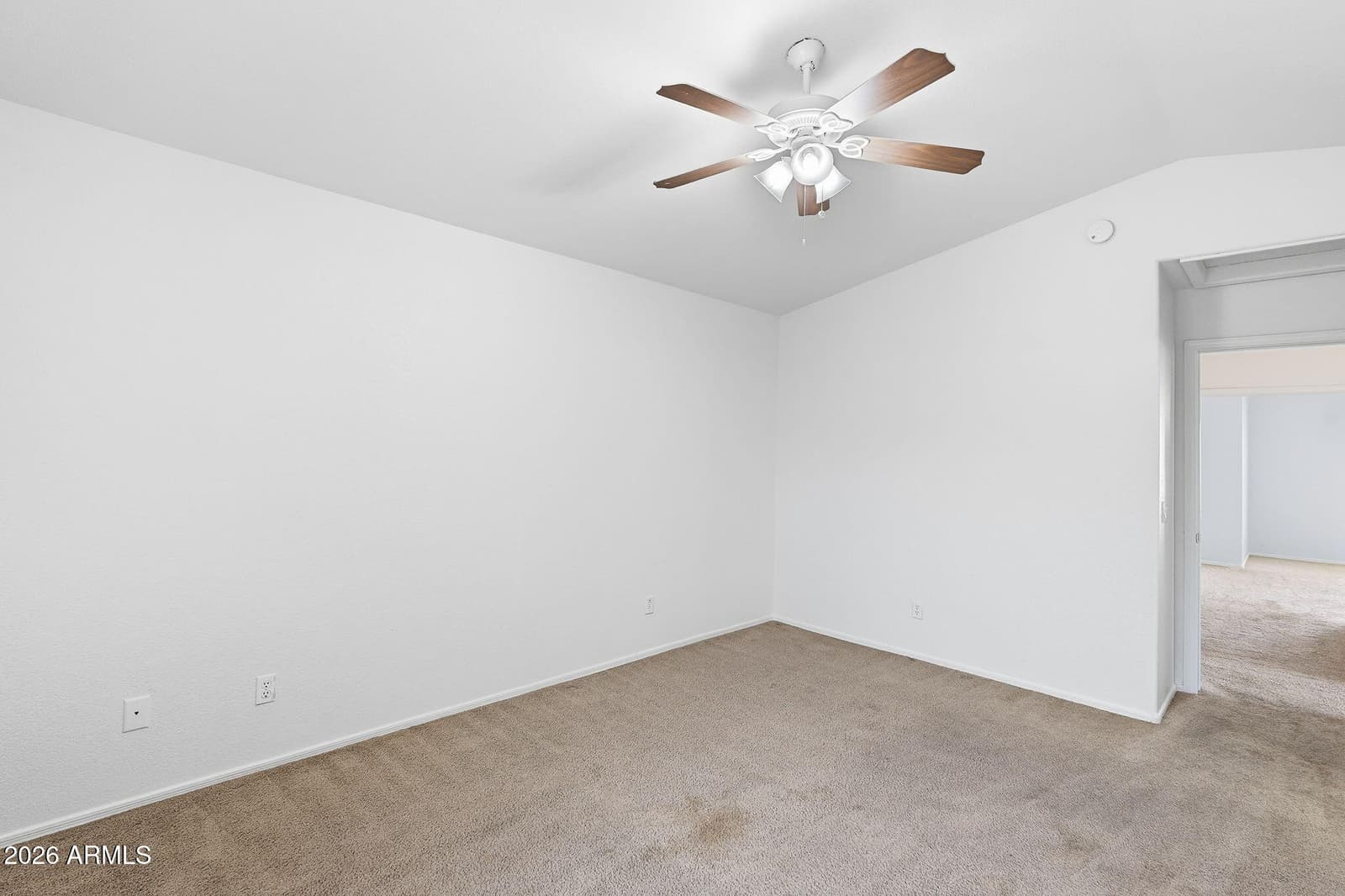 19220 N 39th Place, Phoenix, AZ 85050 — photo 47 of 62