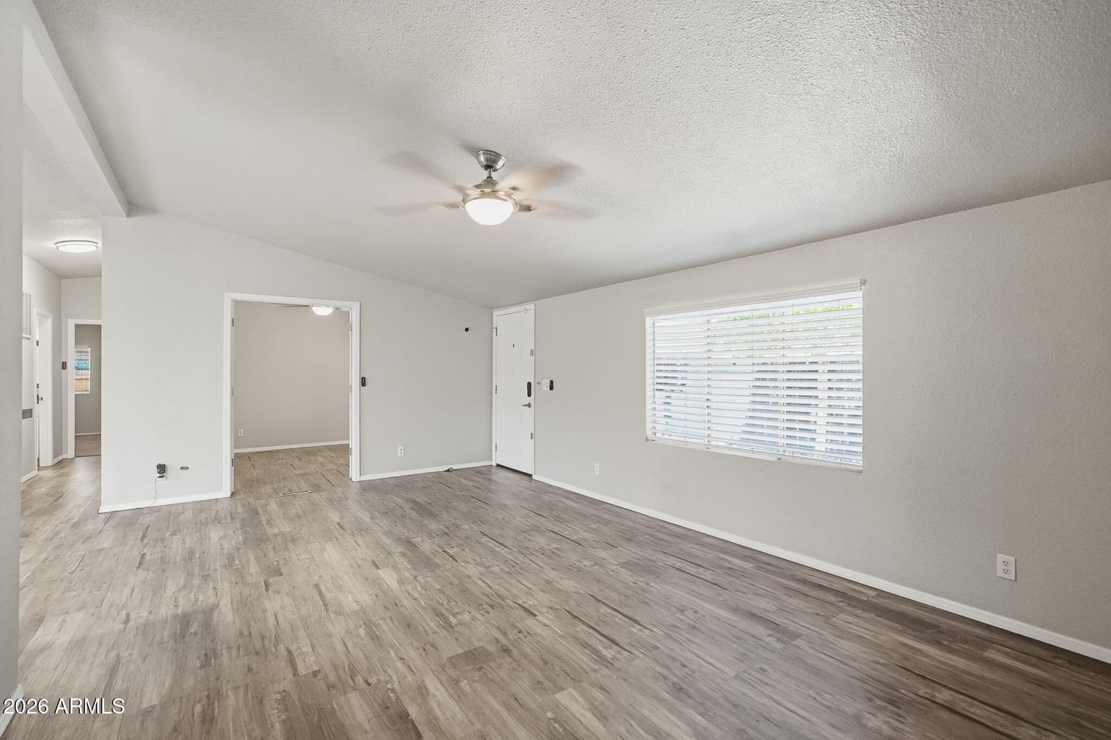 10951 N 91st Avenue 191, Peoria, AZ 85345 — photo 4 of 45