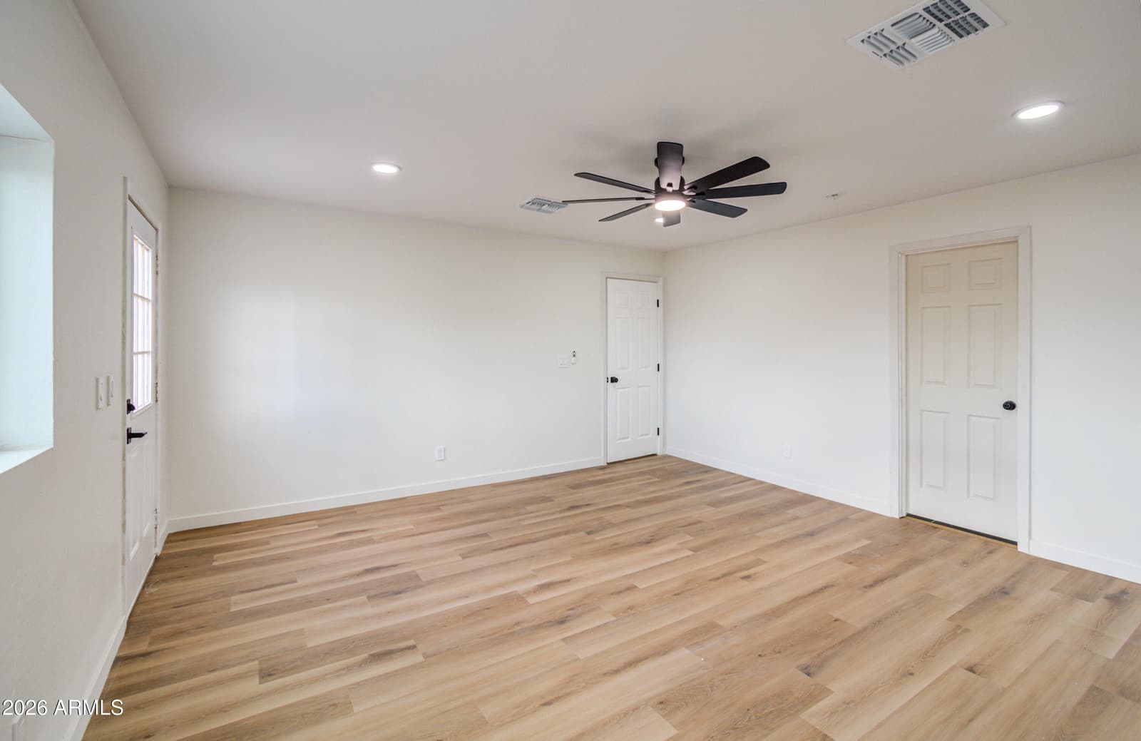 7626 W Sheila Lane, Phoenix, AZ 85033 — photo 21 of 50
