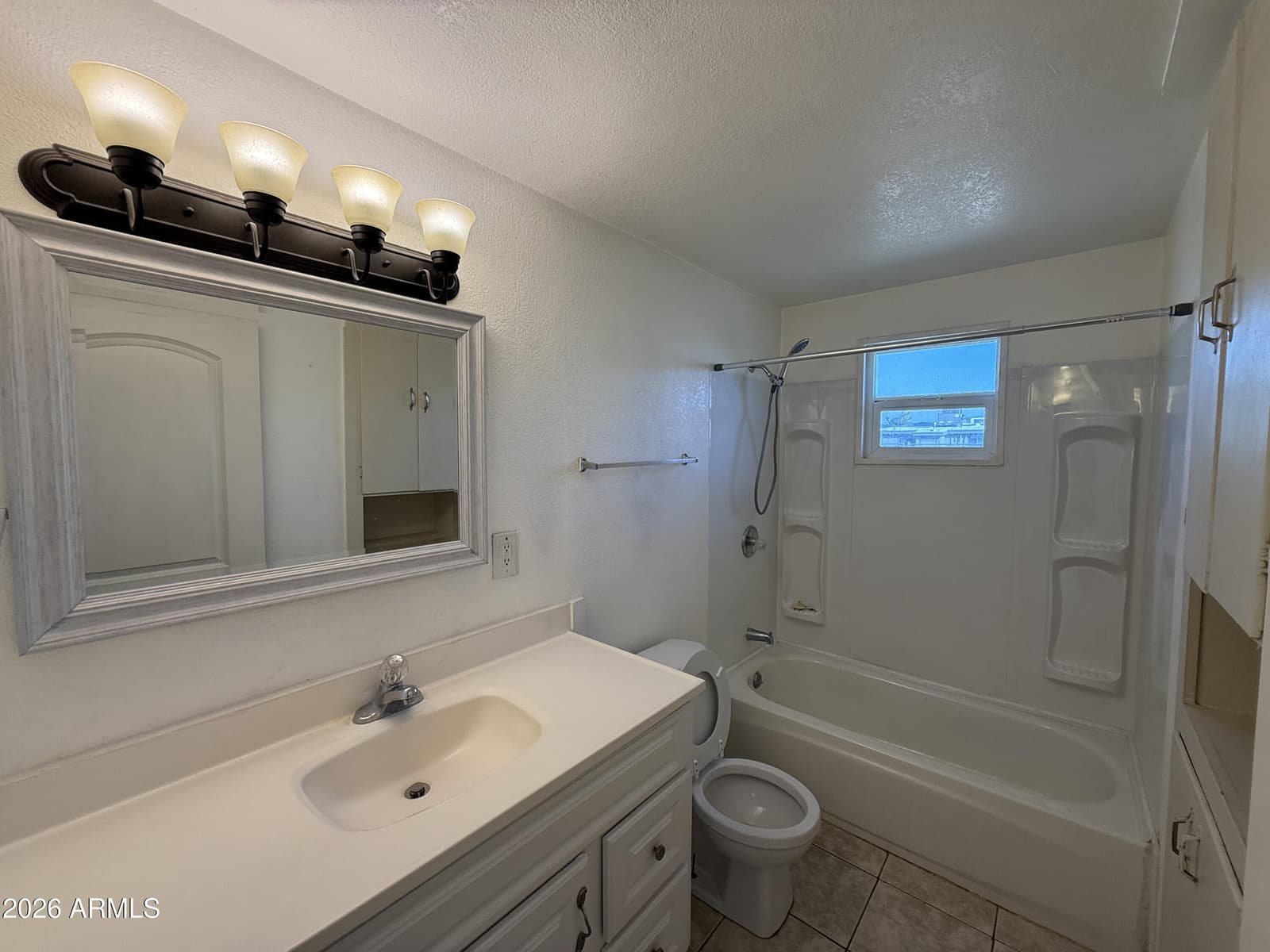 123 E Apache Street, Huachuca City, AZ 85616 — photo 22 of 31