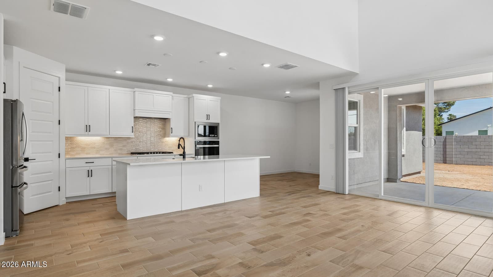 2329 N 29th Street, Phoenix, AZ 85008 — photo 9 of 53