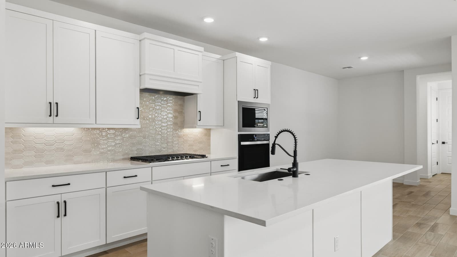2329 N 29th Street, Phoenix, AZ 85008 — photo 8 of 53
