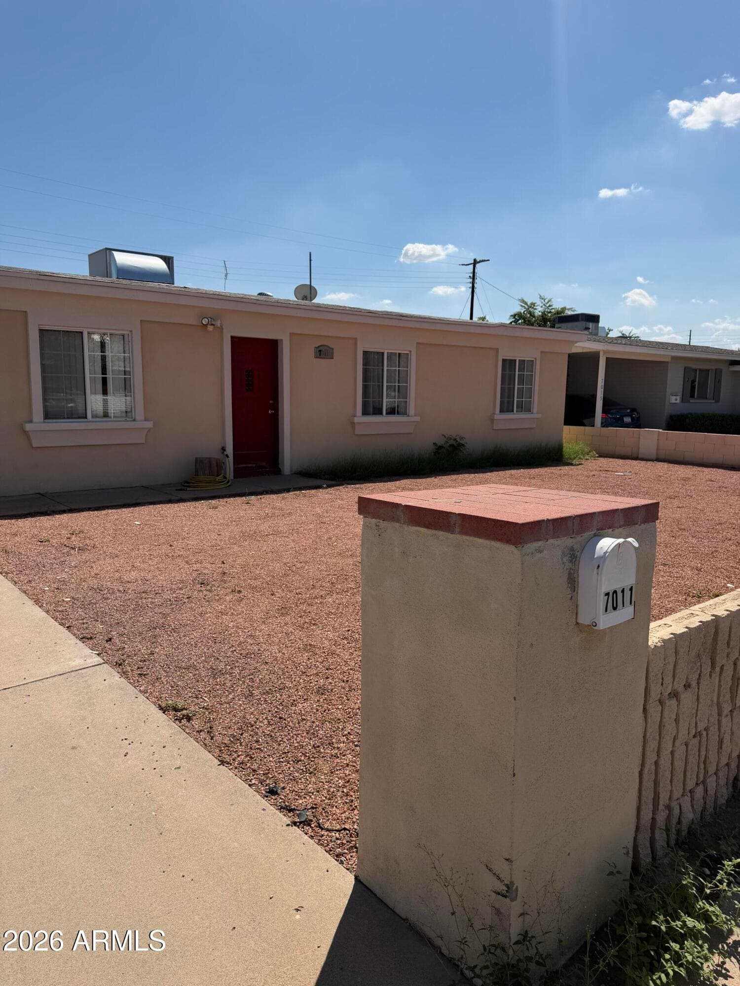 7011 W Wolf Street, Phoenix, AZ 85033 — photo 1 of 2