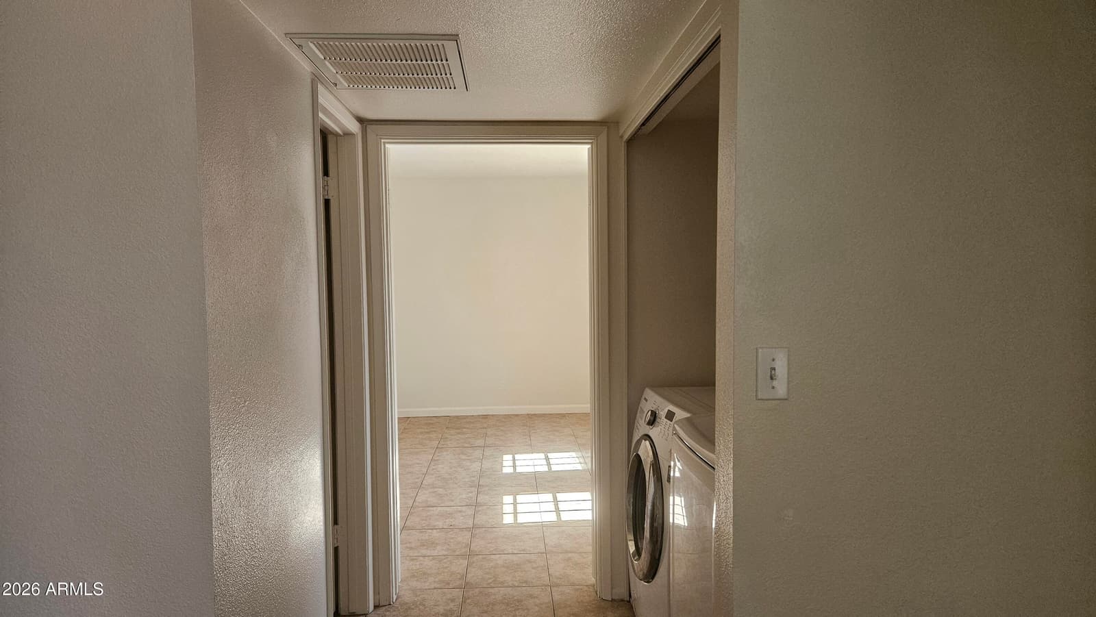 10828 N Biltmore Drive 118, Phoenix, AZ 85029 — photo 13 of 55