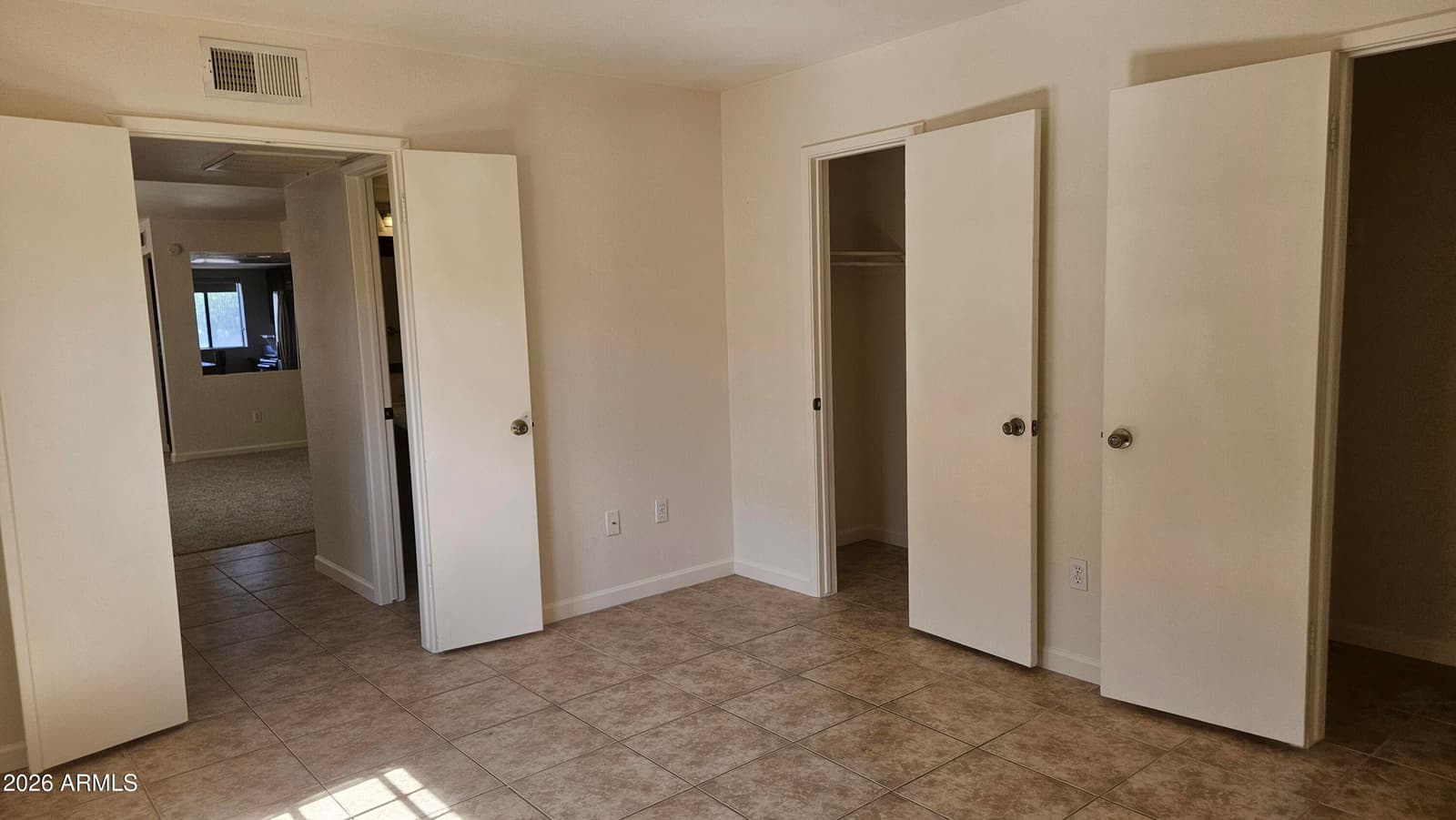 10828 N Biltmore Drive 118, Phoenix, AZ 85029 — photo 19 of 55