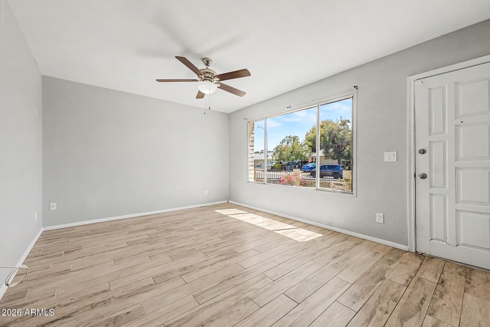 2002 W Bluefield Avenue, Phoenix, AZ 85023 — photo 5 of 24
