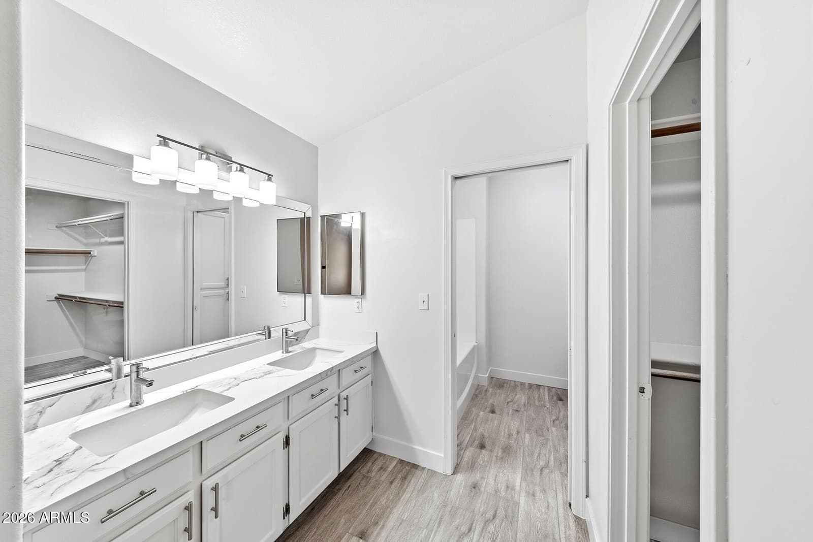 5440 N 80th Lane, Glendale, AZ 85303 — photo 11 of 21