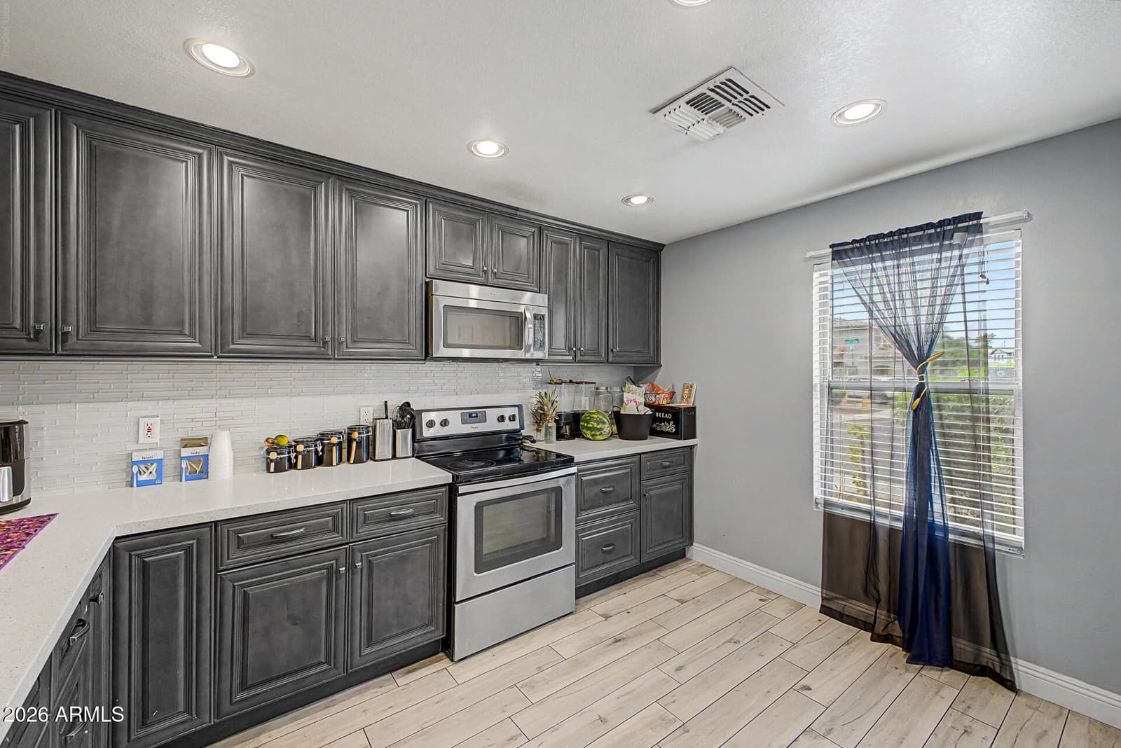 701 N 111th Drive, Avondale, AZ 85323 — photo 20 of 28