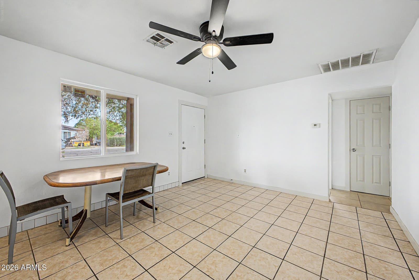 1808 S 18th Avenue, Phoenix, AZ 85007 — photo 5 of 30