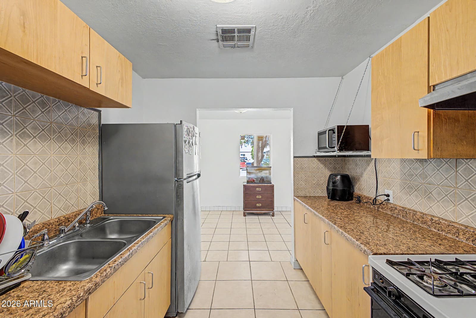1808 S 18th Avenue, Phoenix, AZ 85007 — photo 10 of 30