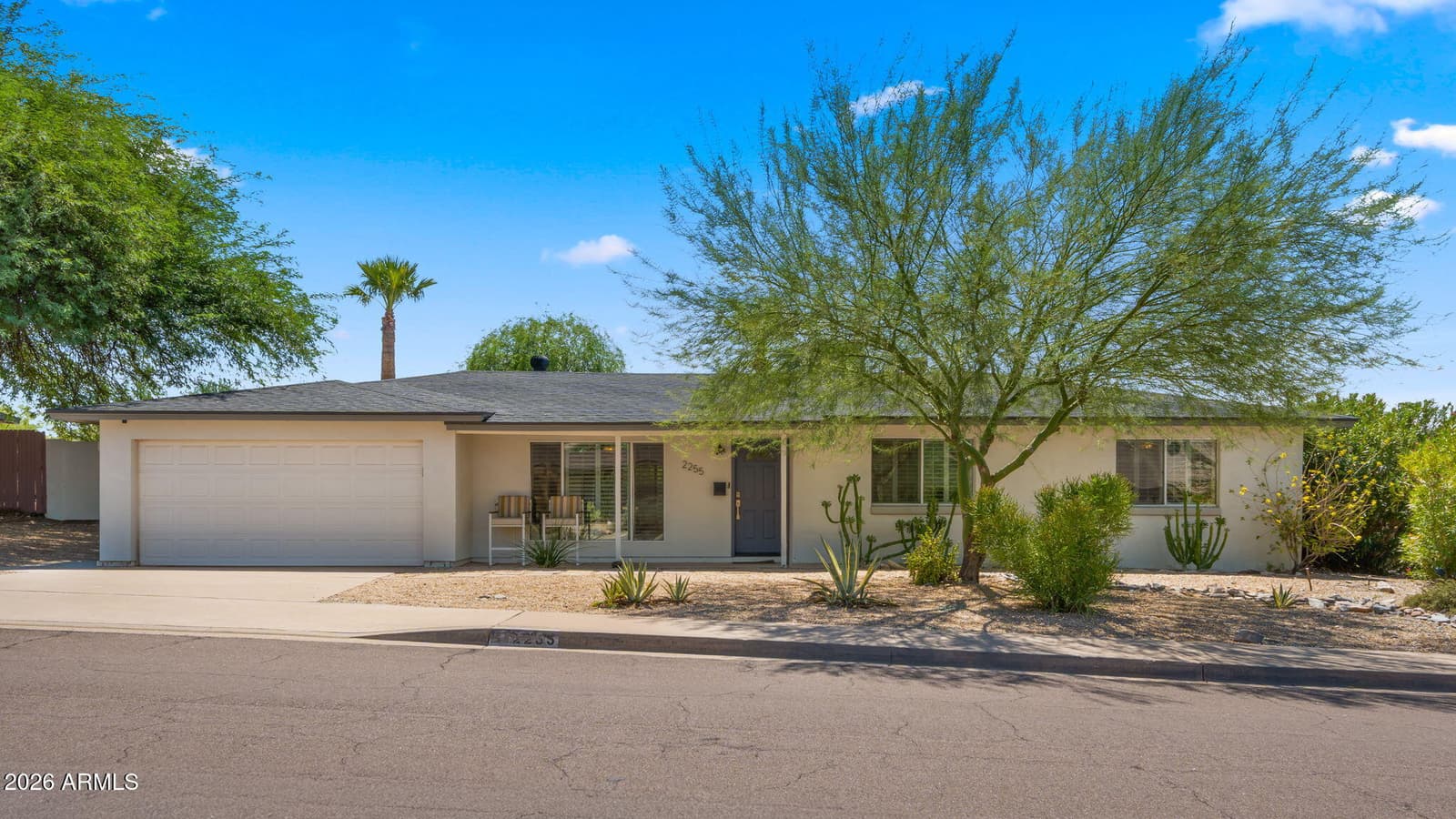 2255 E Piestewa Peak Drive, Phoenix, AZ 85016 — photo 1 of 31