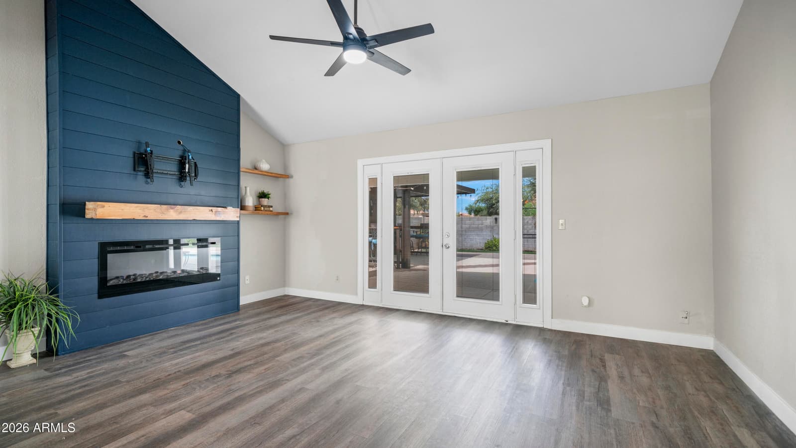 1532 E Morelos Street <Neat>, Chandler, AZ 85225 — photo 9 of 38