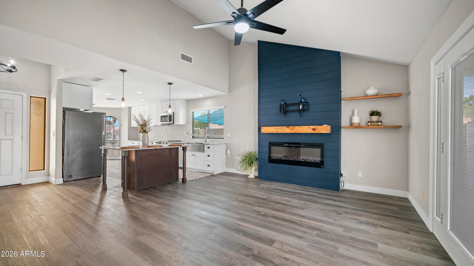1532 E Morelos Street <Neat>, Chandler, AZ 85225 — photo 10 of 38