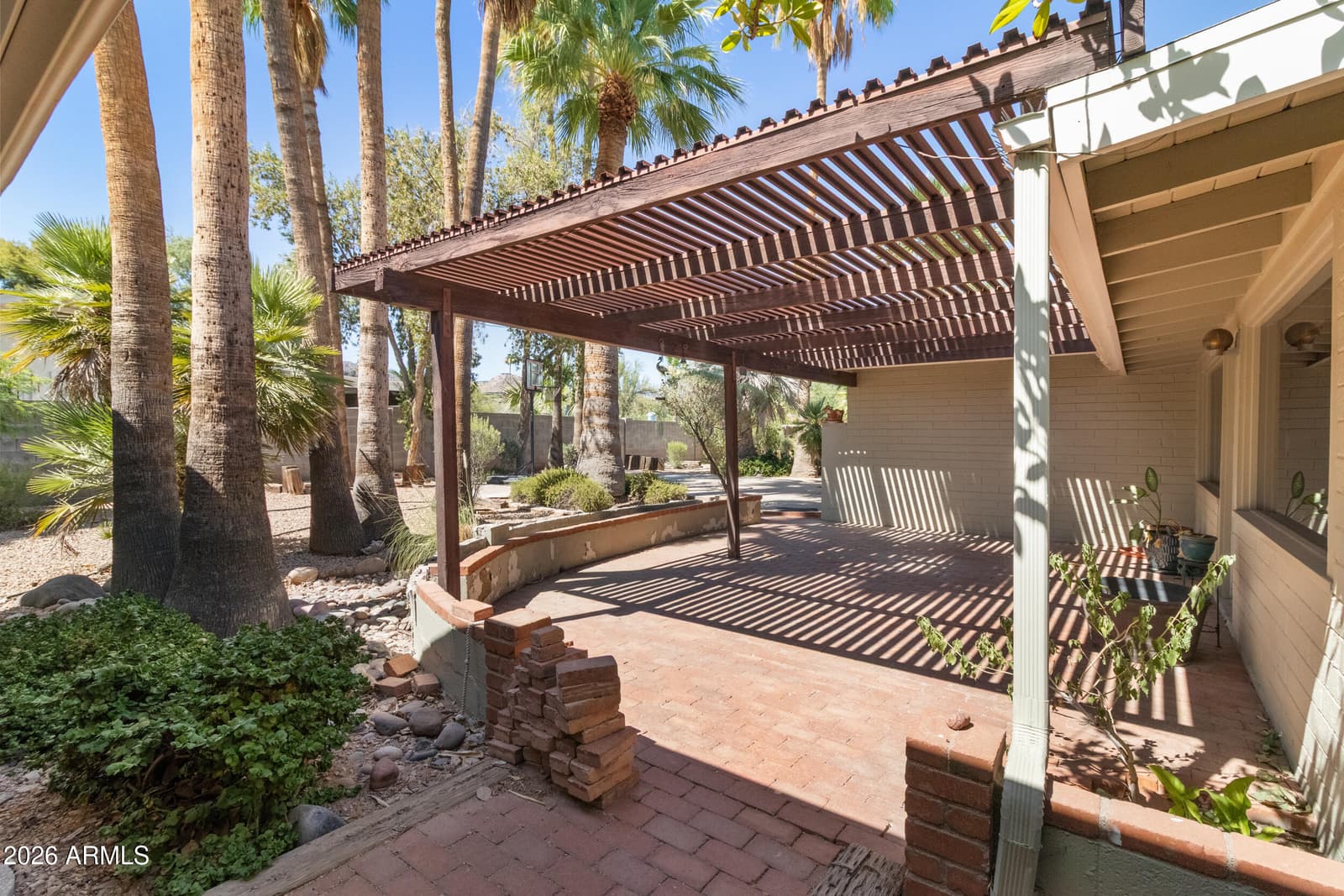4140 E San Miguel Avenue, Phoenix, AZ 85018 — photo 6 of 40