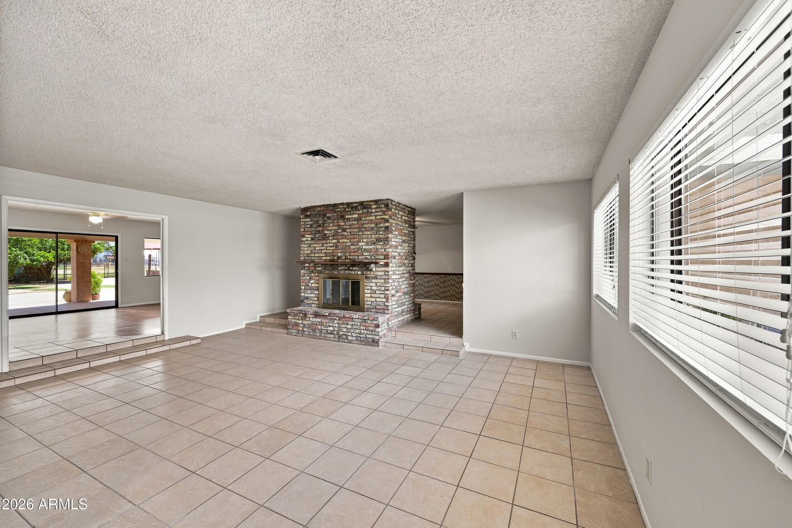 16205 E Fairview Street, Gilbert, AZ 85295 — photo 11 of 53