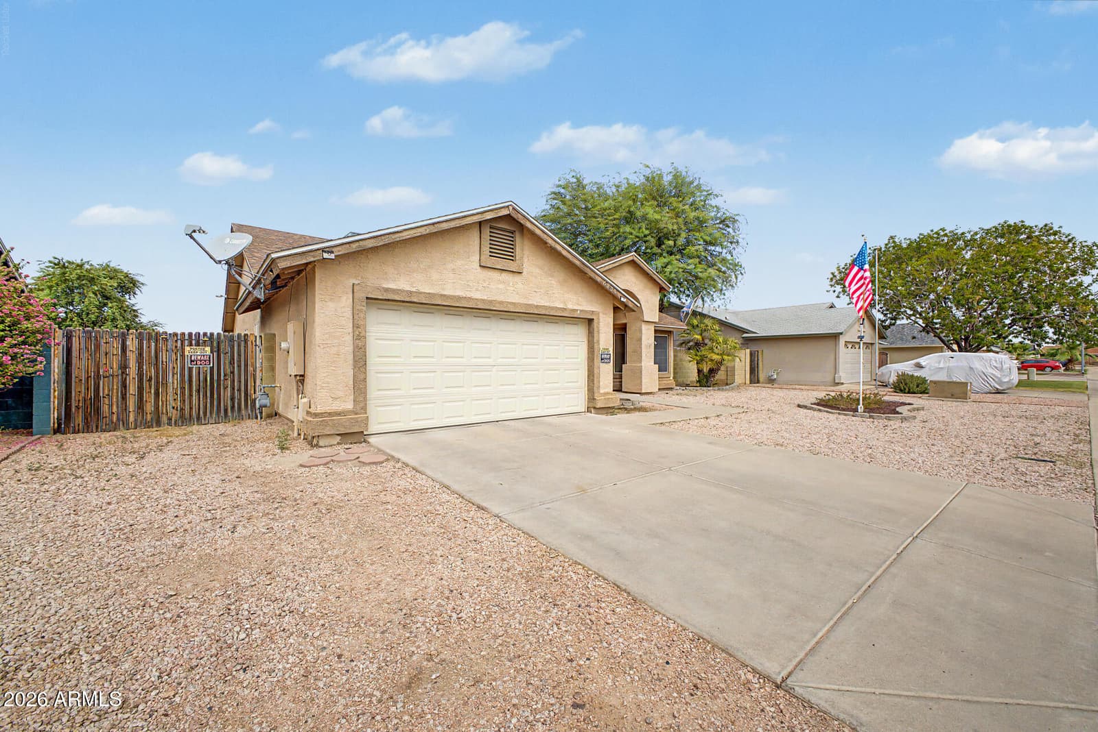 6234 N 88th Lane, Glendale, AZ 85305 — photo 7 of 34